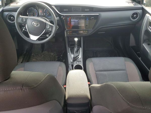 2017 TOYOTA COROLLA