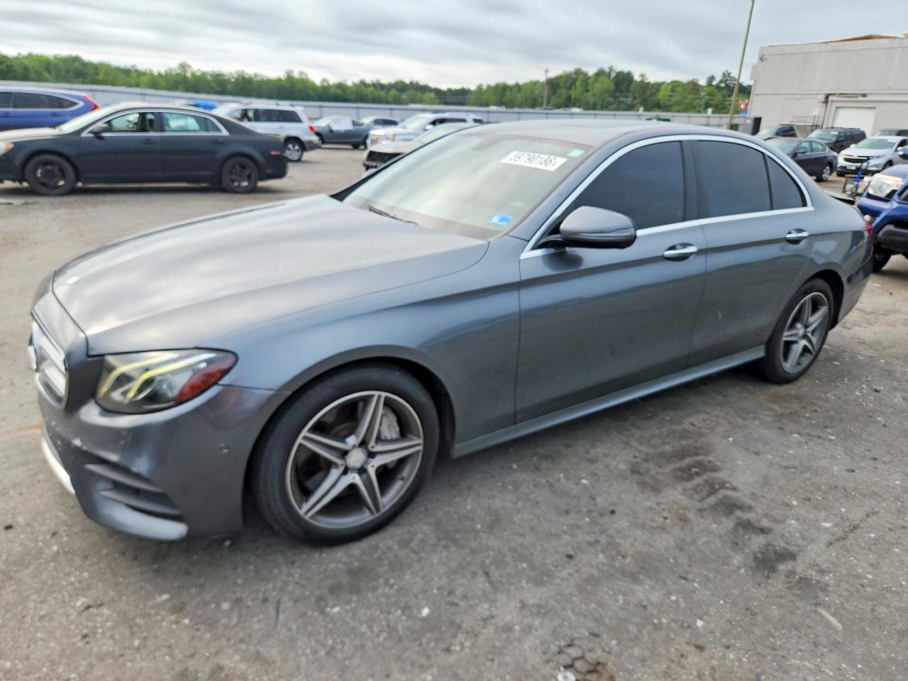 2017 MERCEDES-BENZ E E300