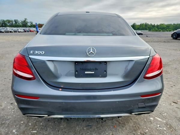 2017 MERCEDES-BENZ E E300
