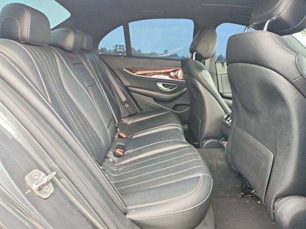 2017 MERCEDES-BENZ E E300