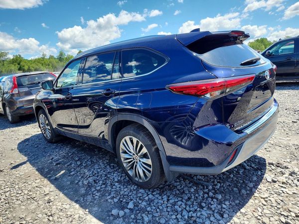 2020 TOYOTA HIGHLANDER