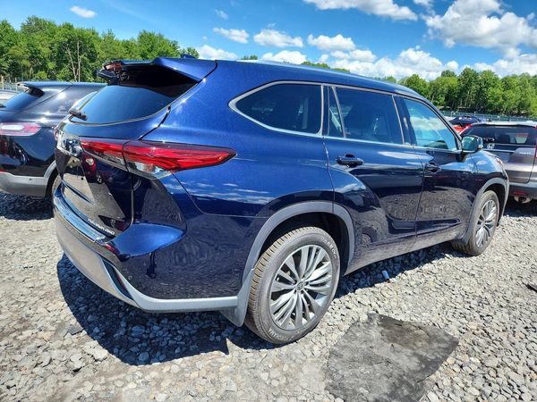 2020 TOYOTA HIGHLANDER