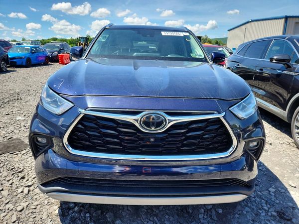 2020 TOYOTA HIGHLANDER