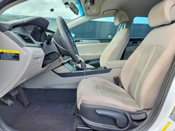 2017 HYUNDAI SONATA SE, Eco
