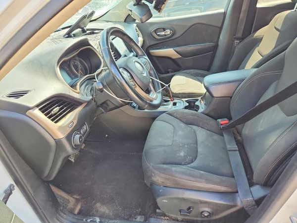 2017 JEEP CHEROKEE