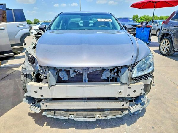 2013 LEXUS LS 460