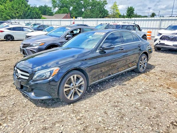 2017 MERCEDES-BENZ C C300