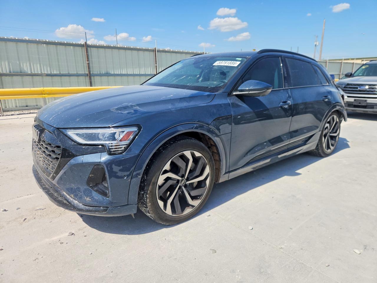 2024 AUDI Q8 E-TRON
