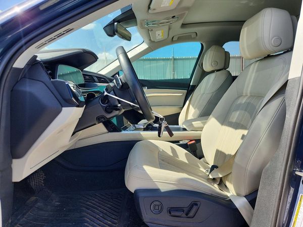 2024 AUDI Q8 E-TRON