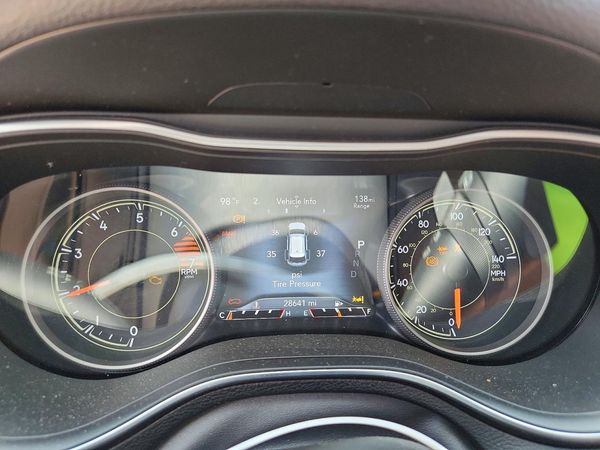 2023 JEEP CHEROKEE