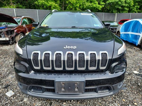 2017 JEEP CHEROKEE LATITUDE 4X4