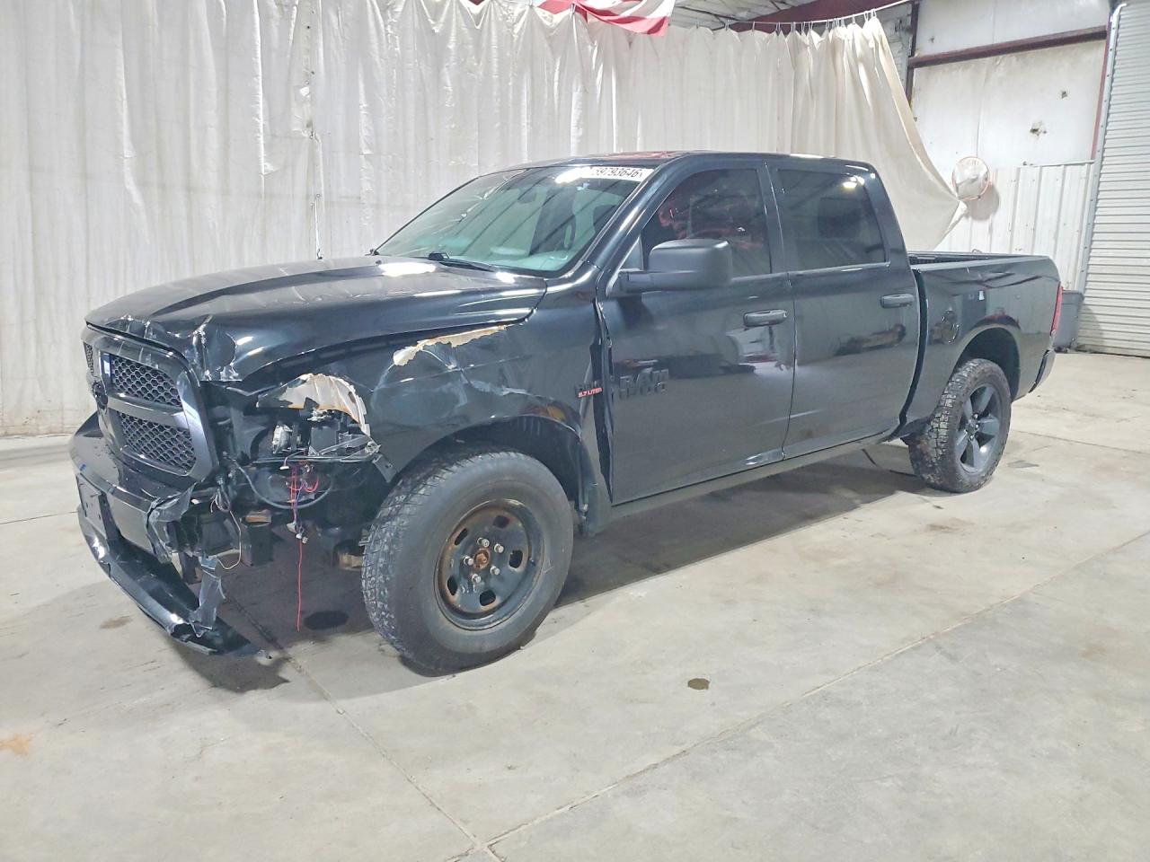 2018 RAM 1500 ST