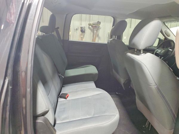 2018 RAM 1500 ST