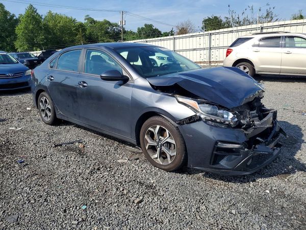 2021 KIA FORTE FE, LXS