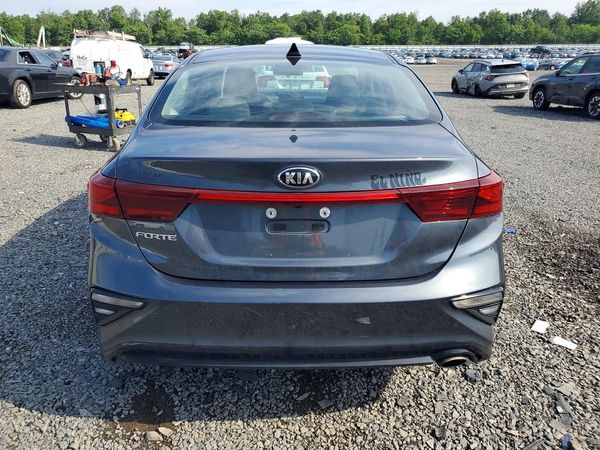2021 KIA FORTE FE, LXS