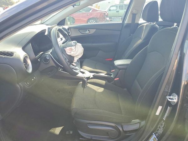 2021 KIA FORTE FE, LXS