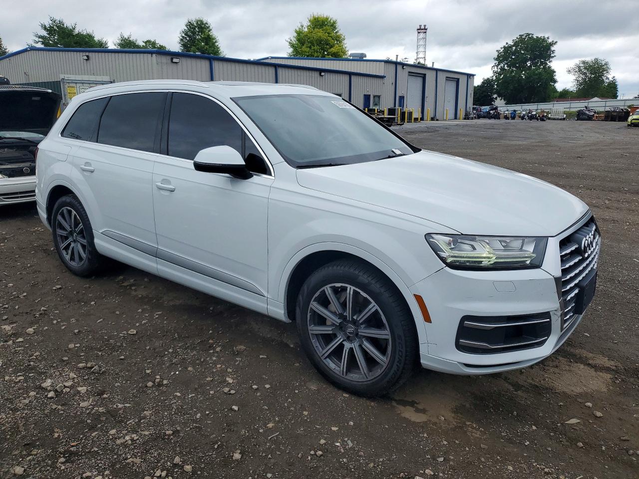 2017 AUDI Q7 quattro Premium Plus