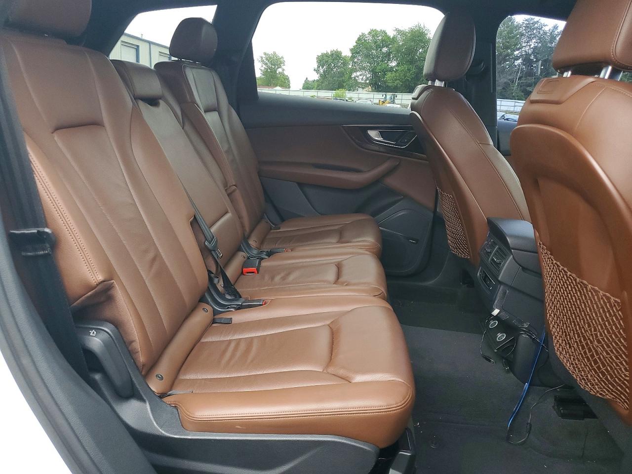 2017 AUDI Q7 quattro Premium Plus