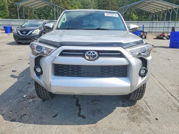 2022 TOYOTA 4RUNNER SR5 Prem