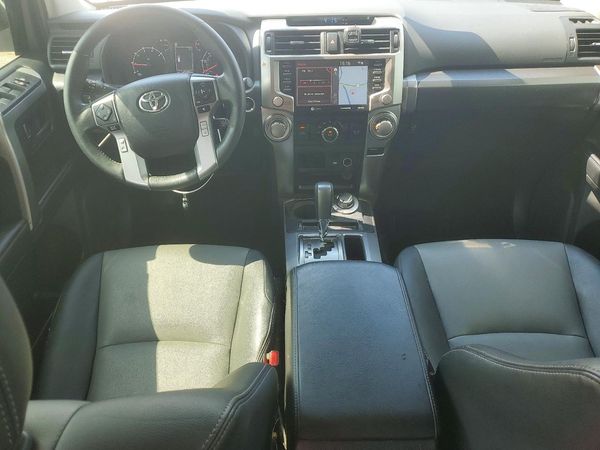 2022 TOYOTA 4RUNNER SR5 Prem
