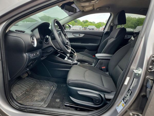2024 KIA FORTE