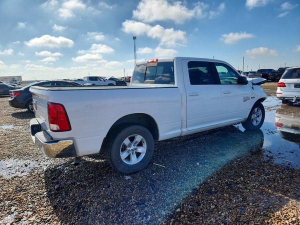 2019 RAM 1500 CLASSIC SLT
