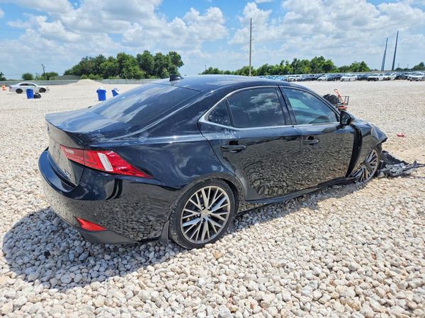 2015 LEXUS IS 250