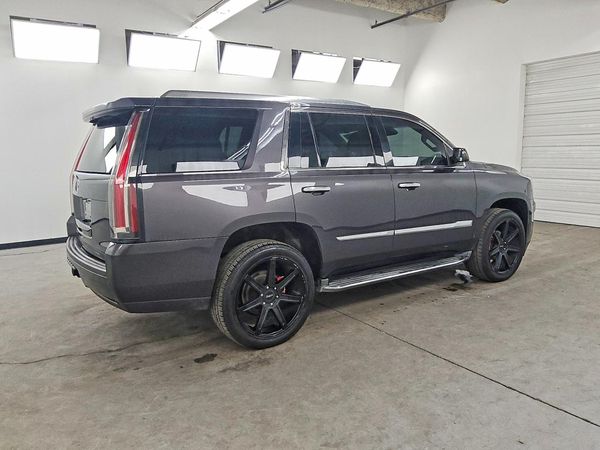 2015 CADILLAC ESCALADE Luxury