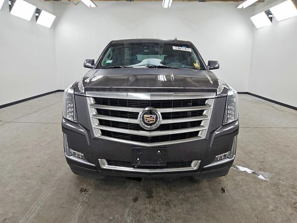 2015 CADILLAC ESCALADE Luxury