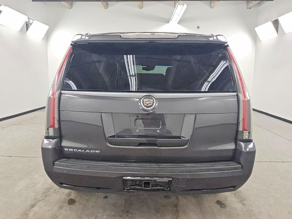 2015 CADILLAC ESCALADE Luxury