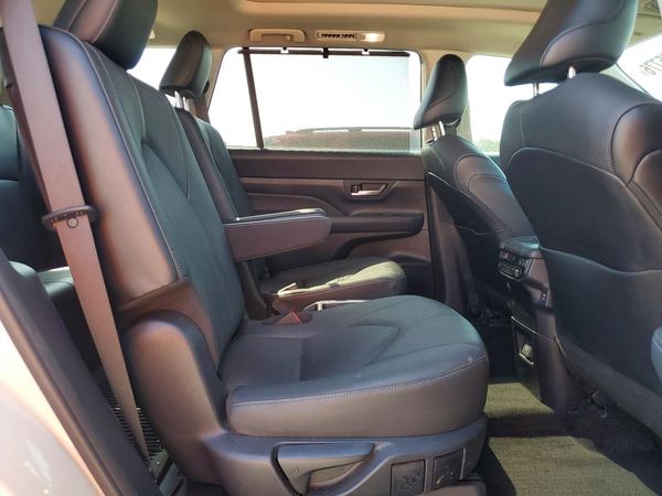 2024 TOYOTA GRAND HIGHLANDER
