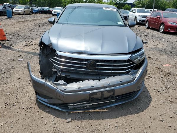 2019 VOLKSWAGEN JETTA S, SE, R-Line