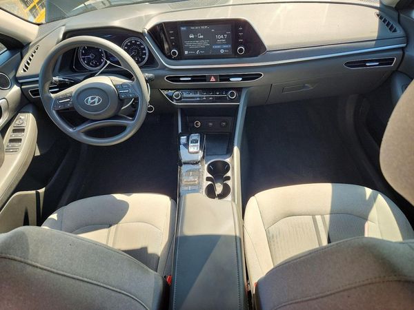 2020 HYUNDAI SONATA SE