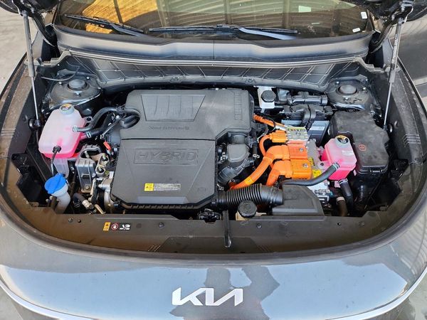 2026 KIA NIRO LX