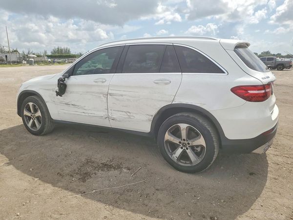 2019 MERCEDES-BENZ GLC GLC300
