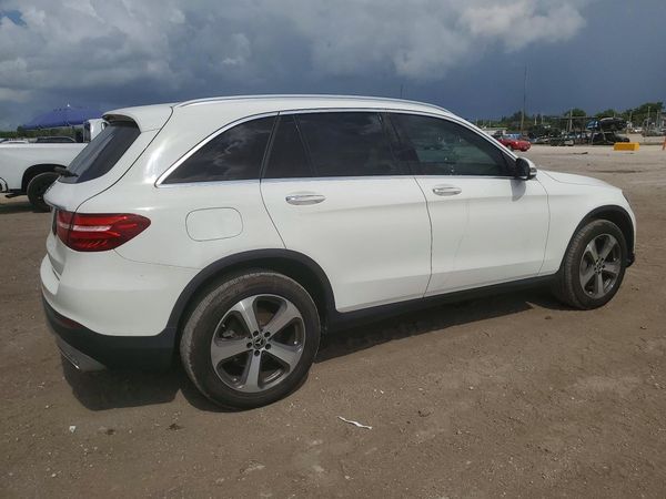 2019 MERCEDES-BENZ GLC GLC300
