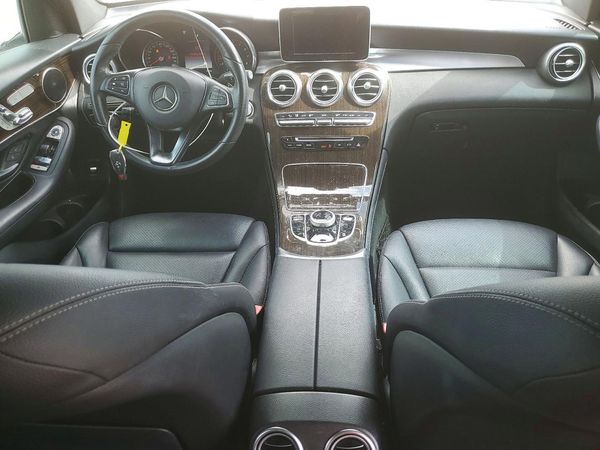 2019 MERCEDES-BENZ GLC GLC300