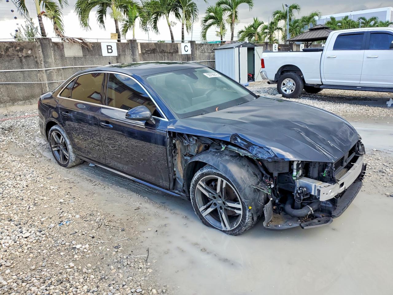 2018 AUDI A4