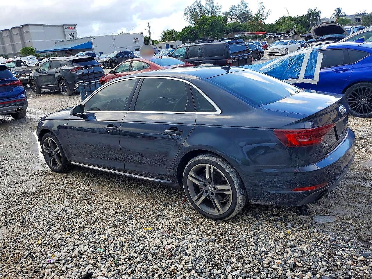 2018 AUDI A4