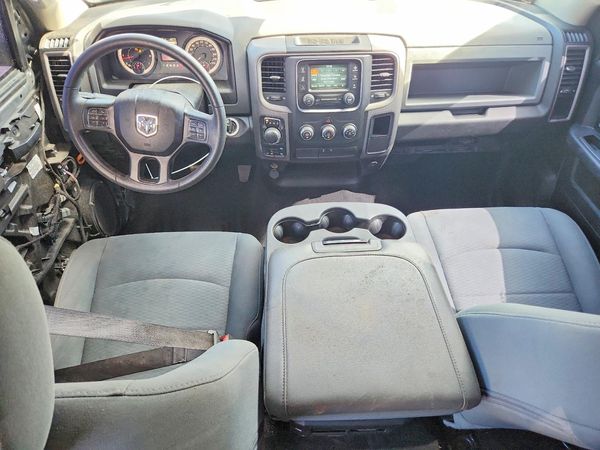 2020 RAM 1500 CLASSIC Tradesman, ST
