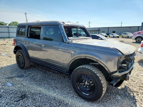 2023 FORD BRONCO