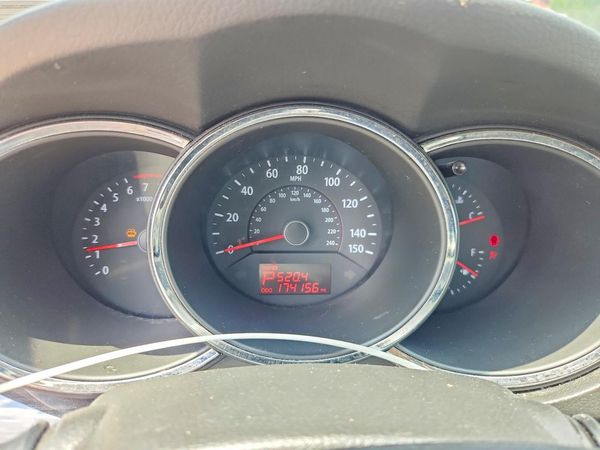 2013 KIA SORENTO Base / LX