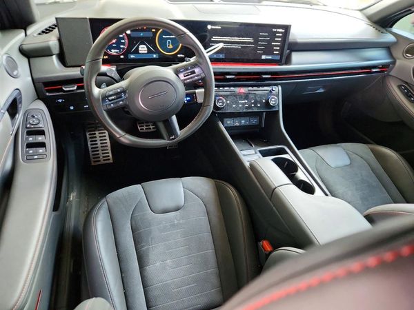 2025 HYUNDAI SONATA
