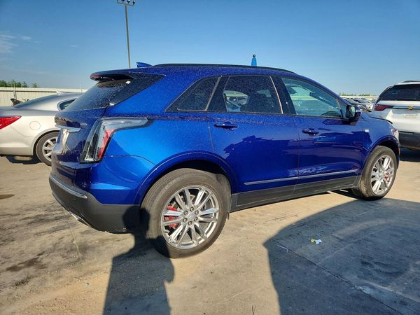 2023 CADILLAC XT5 Sport