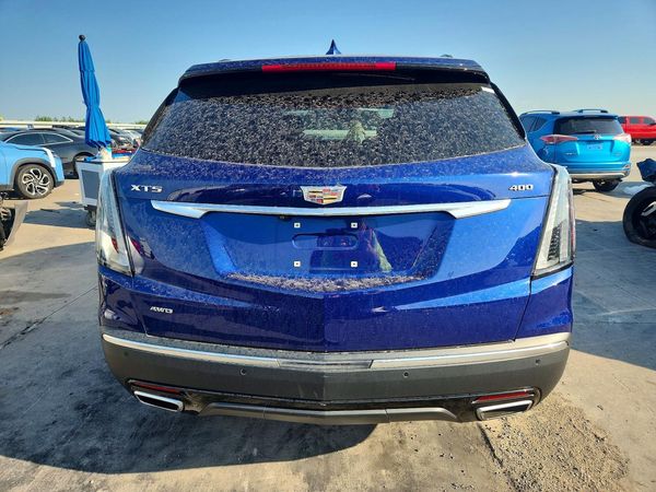 2023 CADILLAC XT5 Sport