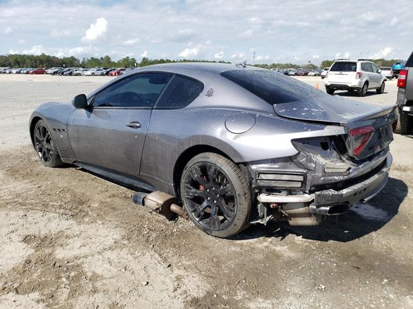 2014 MASERATI GRANTURISMO