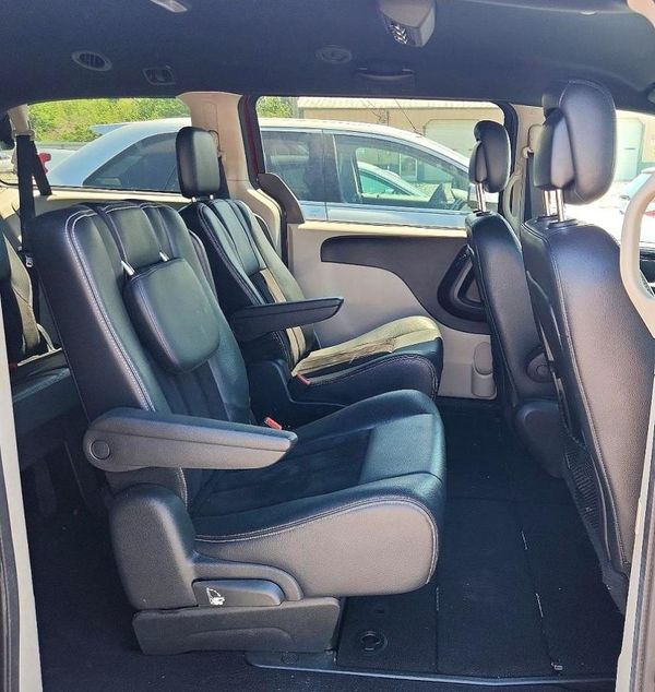 2018 DODGE GRAND CARAVAN SXT