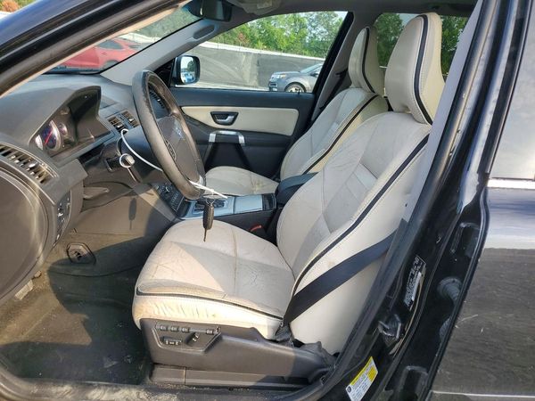 2013 VOLVO XC90