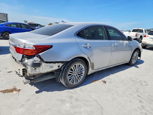 2013 LEXUS ES