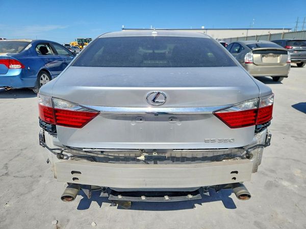 2013 LEXUS ES